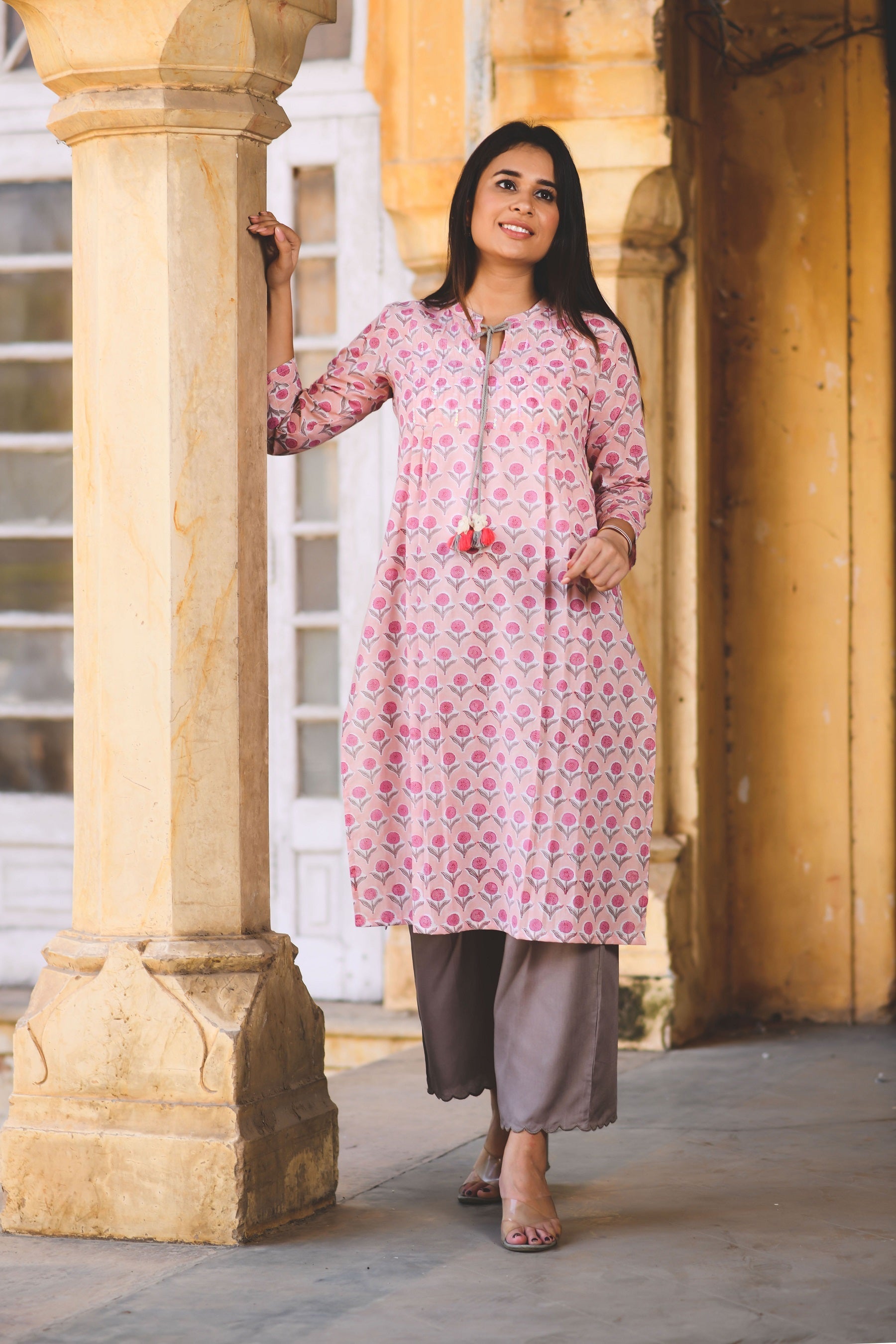 BEKHUDI HAND SEQUINED KURTA SET